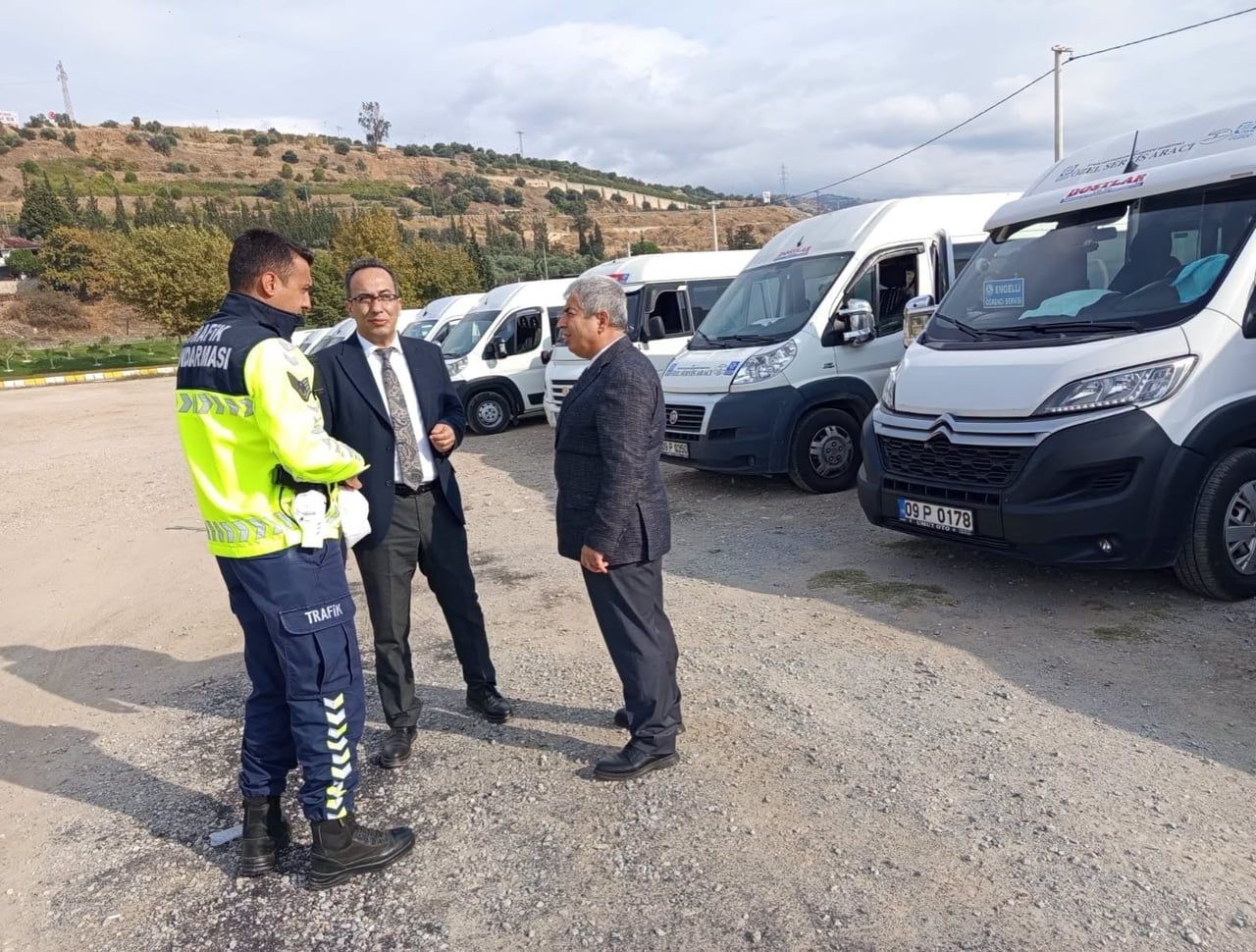 AYDIN’IN EFELER İLÇESİNDE TAŞIMALI EĞİTİM KAPSAMINDA HİZMET VEREN OKUL SERVİS ARAÇLARI...