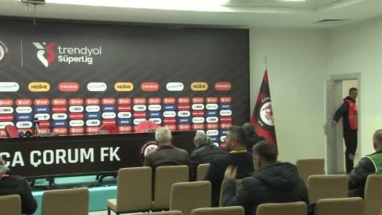Çorum FK Yardımcı Antrenörü Hüseyin Çayır, Çaykur Rizespor maçının ardından, "Çok mutluyuz...