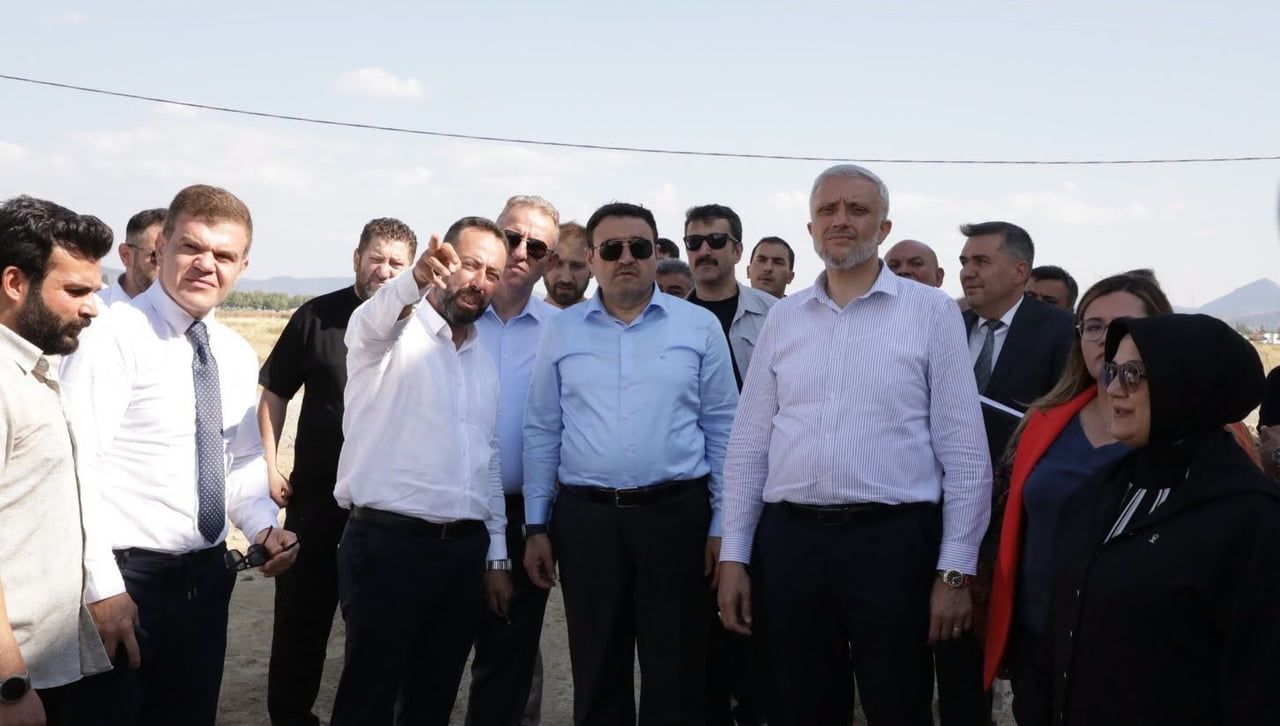 SİMAV JEOTERMAL SERA OSB’DE ÇALIŞMALAR HIZLA İLERLİYOR