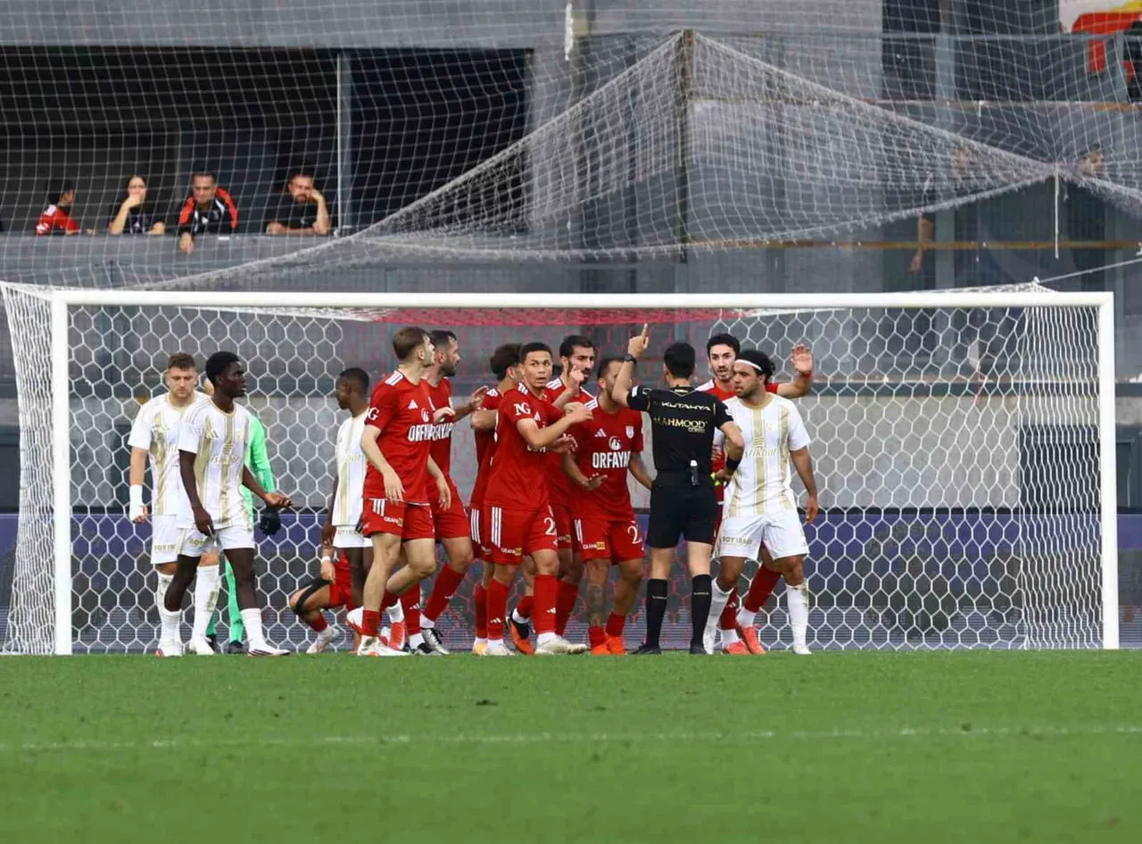 TRENDYOL 1. LİG'İN 12. HAFTASINDA PENDİKSPOR, SAHASINDA KARŞILAŞTIĞI KAYSERİSPOR İLE 2-2 BERABERE...