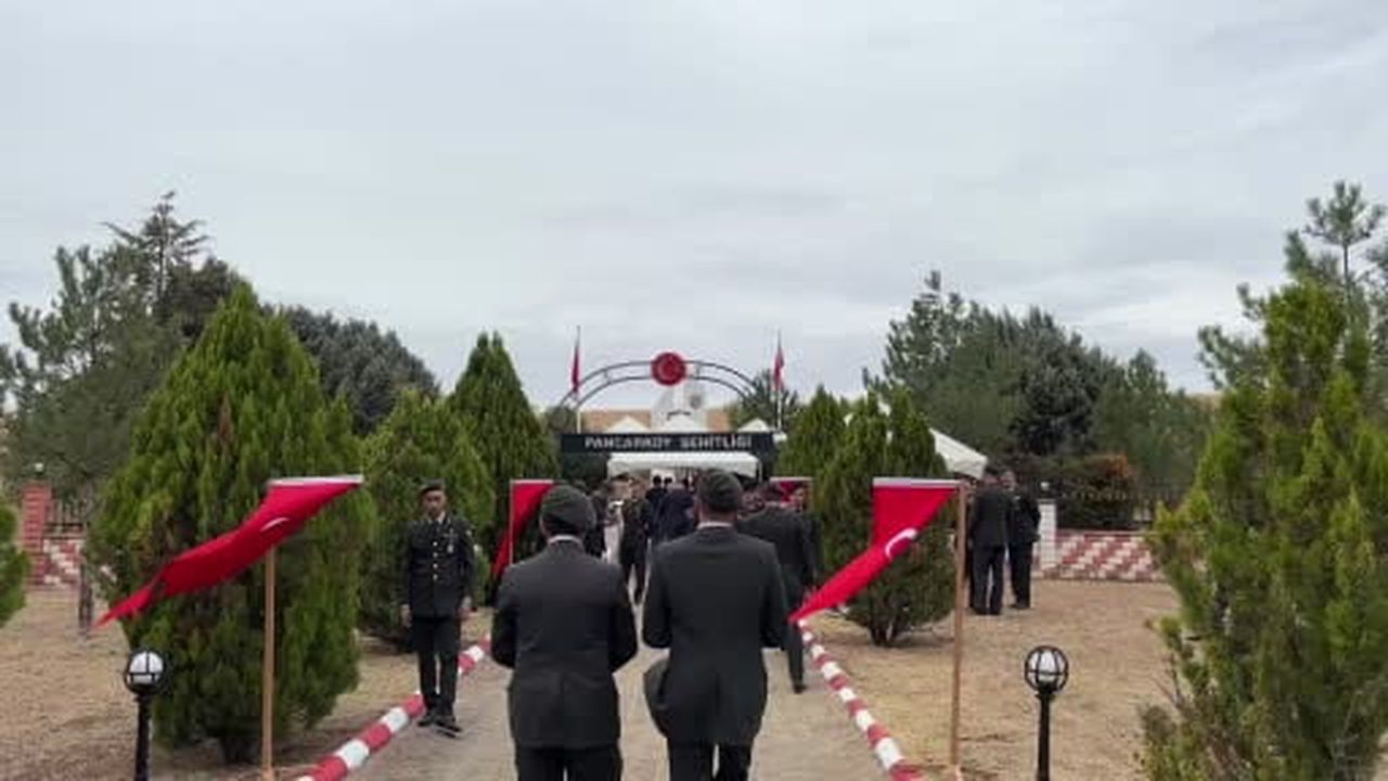 Pancarköy şehitleri 45. yılında törenle anıldı