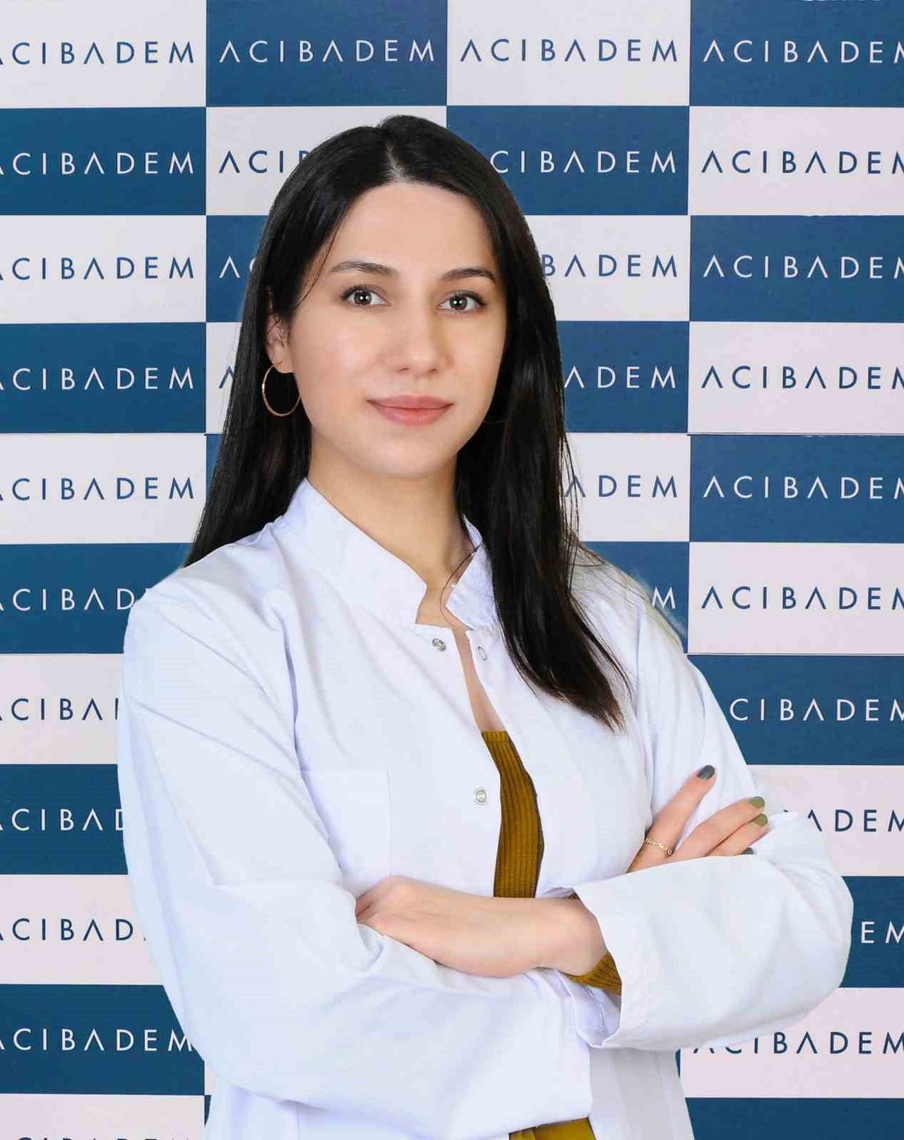 KADIN HASTALIKLARI VE DOĞUM UZMANI ELİF AVŞAROĞLU