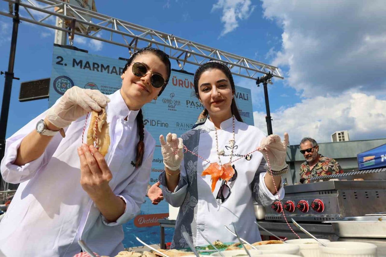 MUĞLA’NIN MARMARİS İLÇESİNDE BU YIL İKİNCİSİ DÜZENLENEN MARMARİS DENİZ ÜRÜNLERİ FESTİVALİ...