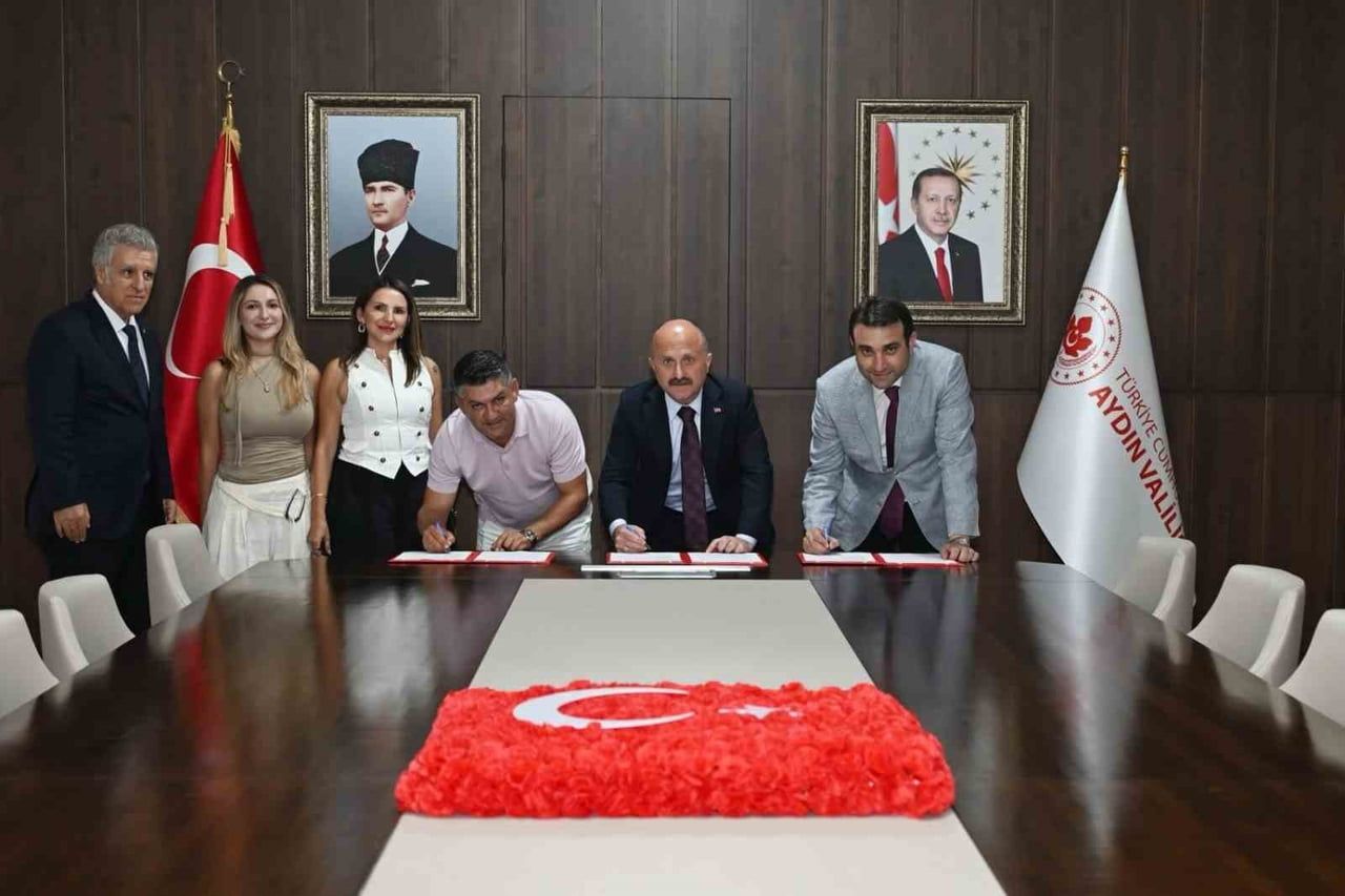 AYDIN’IN KUŞADASI İLÇESİNE HAYIRSEVER DESTEĞİYLE 12 DERSLİKLİ VE 240 ÖĞRENCİ KAPASİTELİ OLARAK...