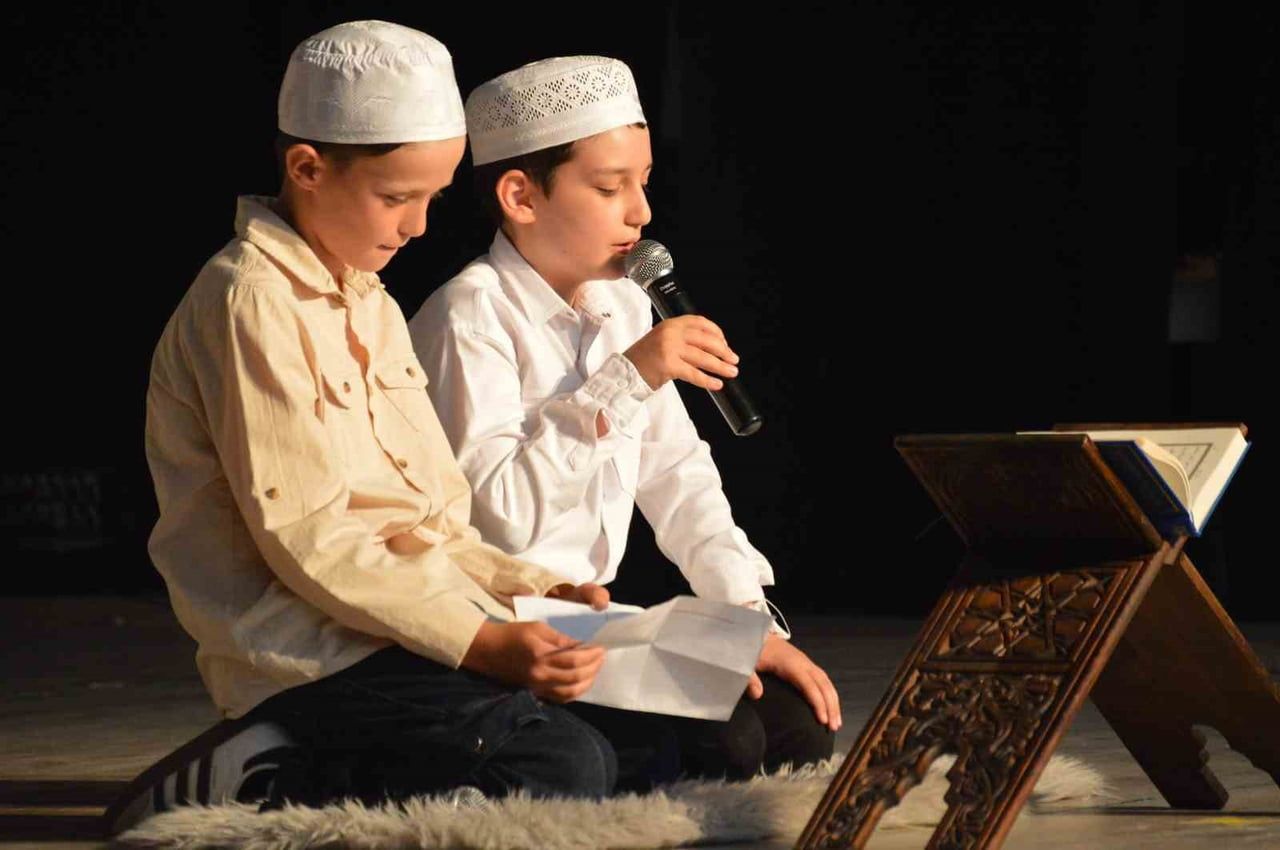 TAVŞANLI'DA YAZ KUR'AN KURSU KAPANIŞ PROGRAMI COŞKUYLA GERÇEKLEŞTİ