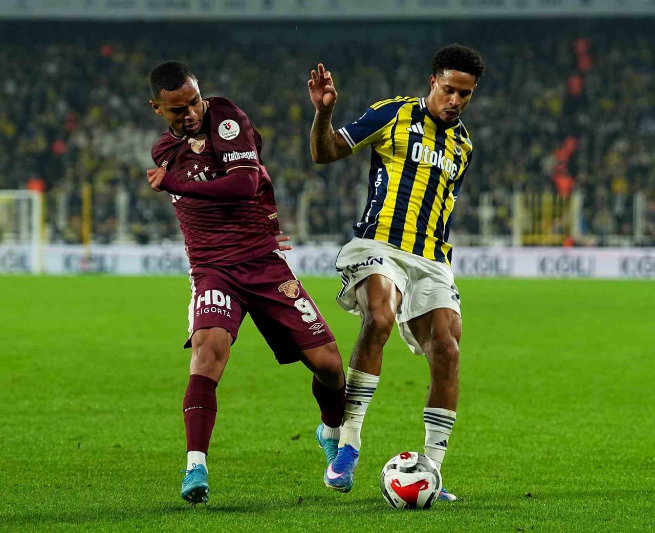 FENERBAHÇE, TRENDYOL SÜPER LİG'İN 10. HAFTASINDA YARIN GÖZTEPE'Yİ KONUK EDECEK