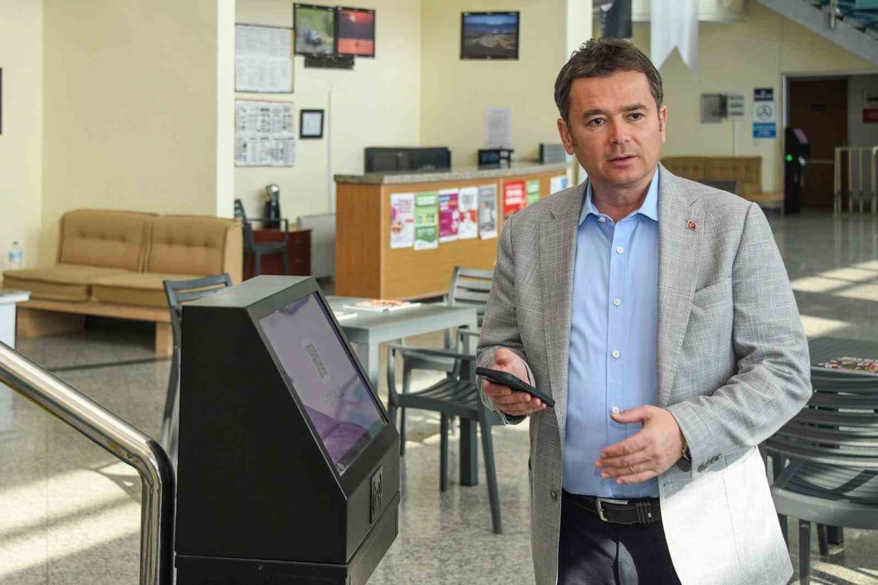 OSMANGAZİ BELEDİYESİ, "SPORUN KALBİ OSMANGAZİ" UYGULAMASIYLA SPOR TESİSLERİNE ERİŞİMİ, EĞİTİM...