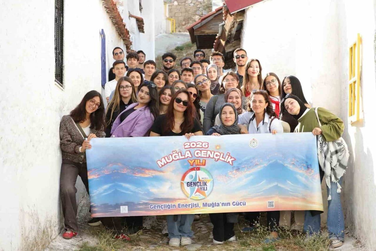 MUĞLA'DA ÜNİVERSİTE ÖĞRENCİLERİ İÇİN "GELİN TANIŞ OLALIM GEZİLERİ" DÜZENLENDİ