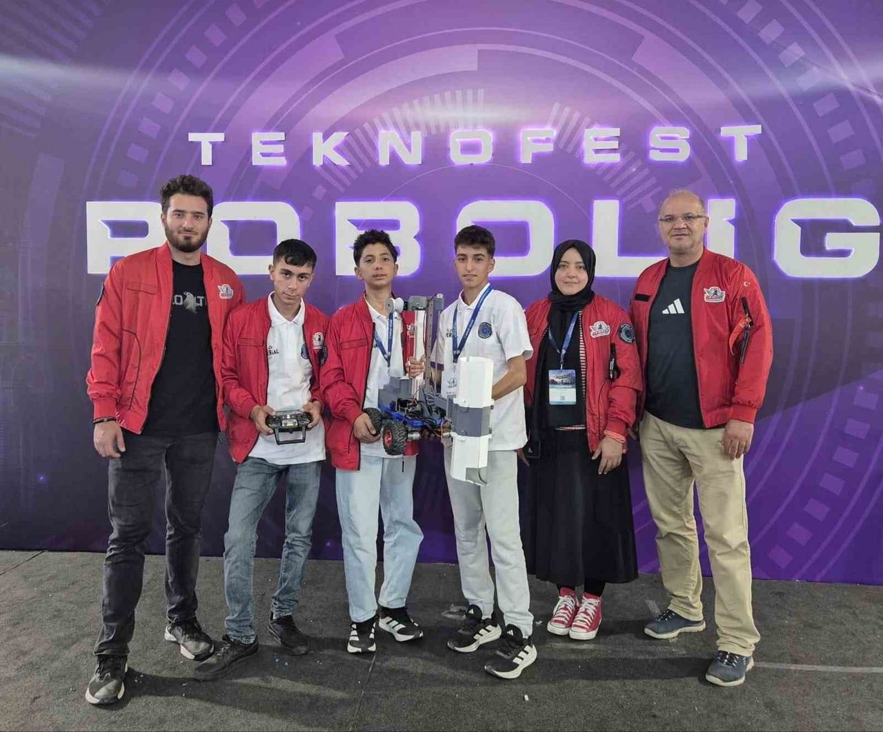 PÜTÜRGE ROBOTİK TAKIMI TEKNOFEST’TE TÜRKİYE DÖRDÜNCÜSÜ OLDU