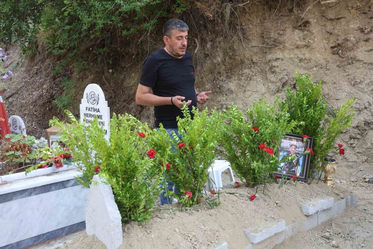 HATAY'IN SAMANDAĞ İLÇESİNDE ÇIRAK OLARAK ÇALIŞTIĞI OTO TAMİRHANESİNDE BAKIMINI YAPTIĞI ARACIN...