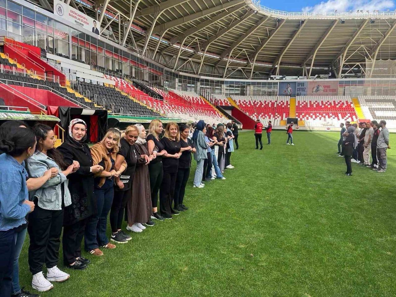 ERZİNCAN’DA ÖZEL GÜVENLİK GÖREVLİLERİNE SPOR GÜVENLİĞİ EĞİTİMİ