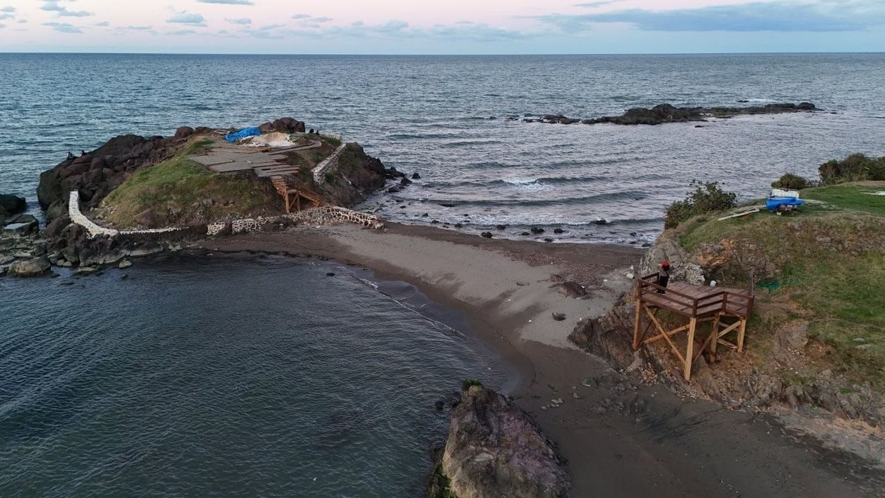 ORDU’NUN ÜNYE İLÇESİNDE, TARİHİ KİLİSE KALINTILARIYLA DİKKAT ÇEKEN AYANİKOLA ADASI’NDA RESTORASYON...