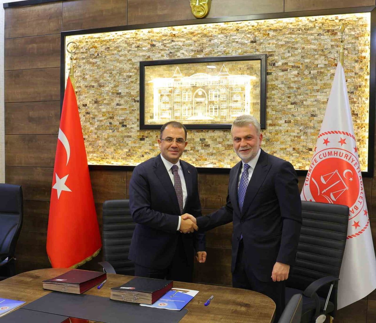 KAHRAMANMARAŞ BÜYÜKŞEHİR BELEDİYESİ İLE KAHRAMANMARAŞ CUMHURİYET BAŞSAVCILIĞI ARASINDA...