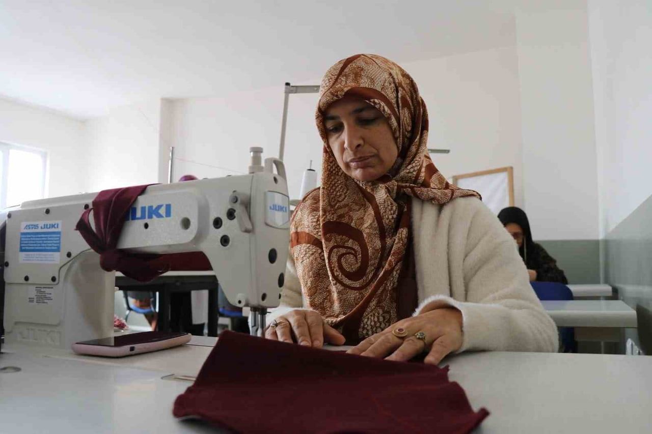 ERZURUM'UN OLTU İLÇESİNDE KAYMAKAMLIK BÜNYESİNDE FAALİYET GÖSTEREN AİLE DESTEK MERKEZİ (ADEM)...