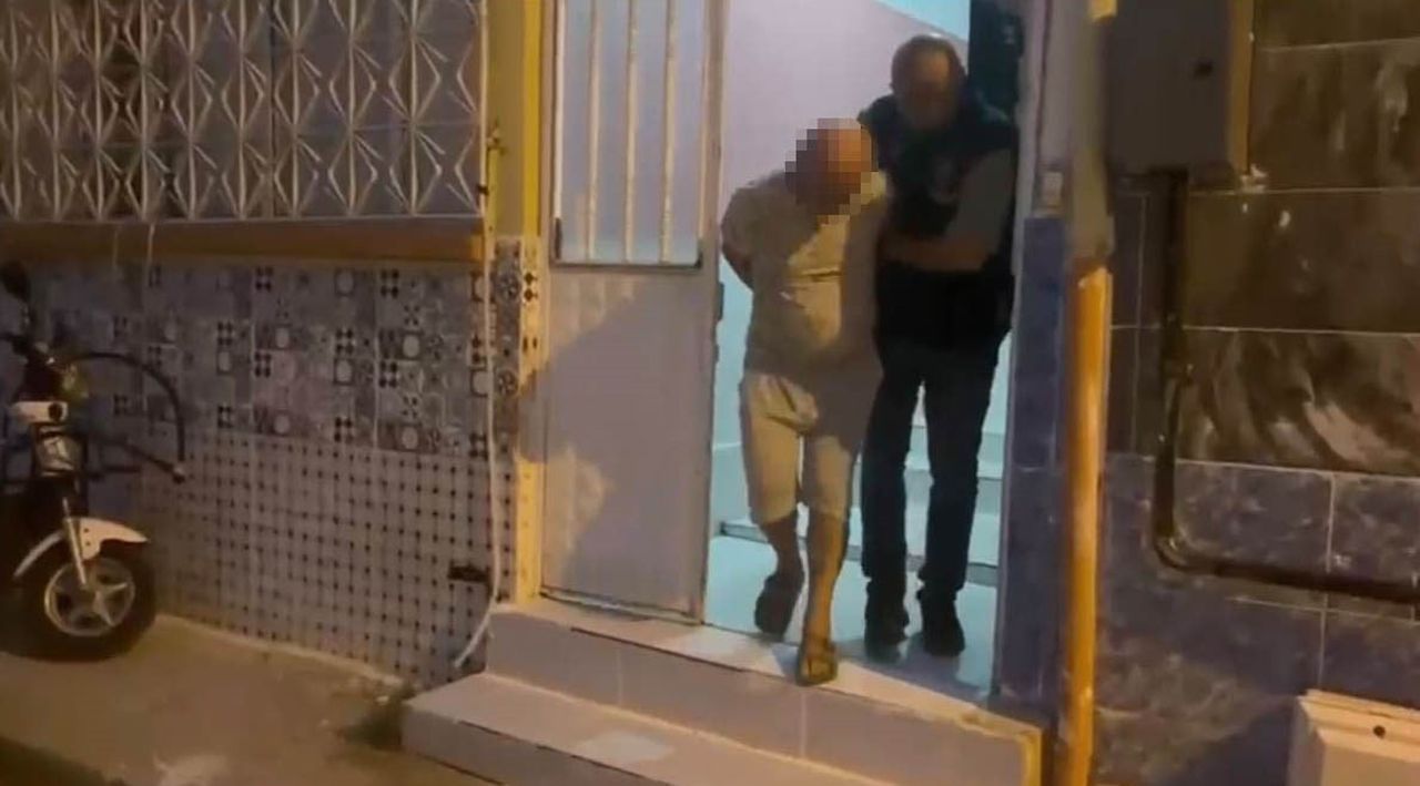 İZMİR'DE "AİLEM GÜVENDE" OPERASYONLARI KAPSAMINDA GÖZALTINA ALINAN 18 ŞÜPHELİDEN 16'SI...