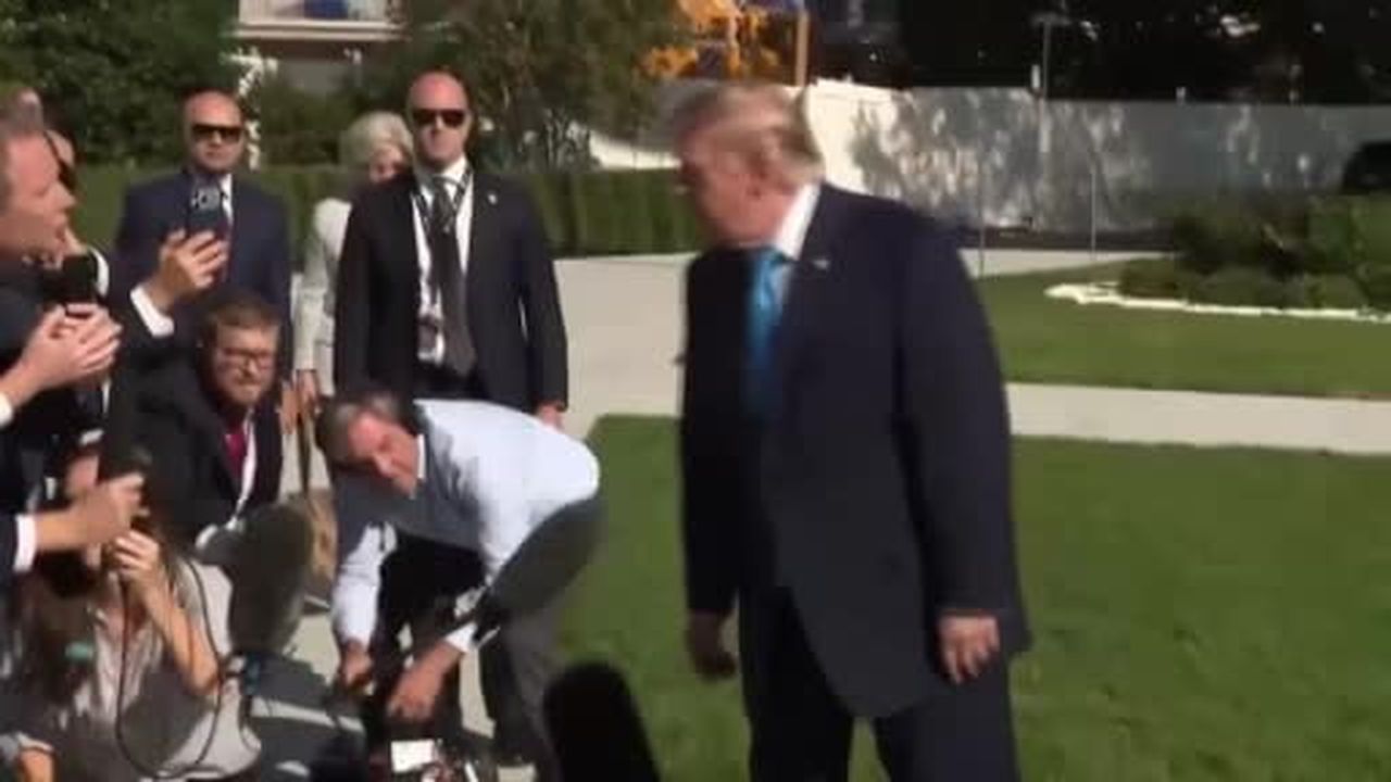 ABD Başkanı Donald Trump, 30 Eylül’de Dubai-Tel Aviv seferini yapan Flydubai uçağında...