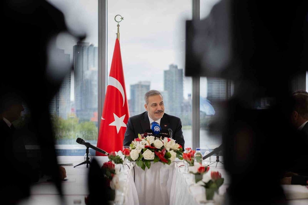 DIŞİŞLERİ BAKANI HAKAN FİDAN