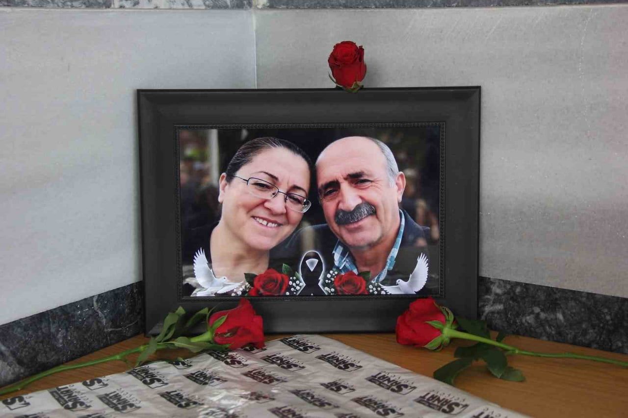 İZMİR'DE GEÇTİĞİMİZ GÜNLERDE MEYDANA GELEN TRAFİK KAZASINDA HAYATINI KAYBEDEN ÇİFT, MEMLEKETLER...
