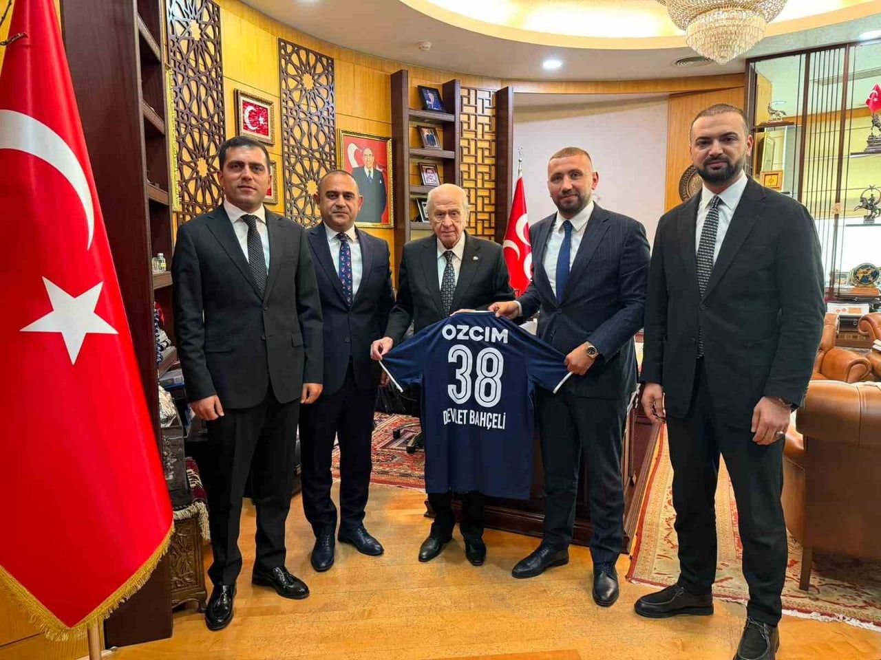 TÜRKİYE 3. LİG 3. GRUP EKİPLERİNDEN ERCİYES 38 FK KULÜP BAŞKANI LATİF ERSOY, YÖNETİM KURULU...