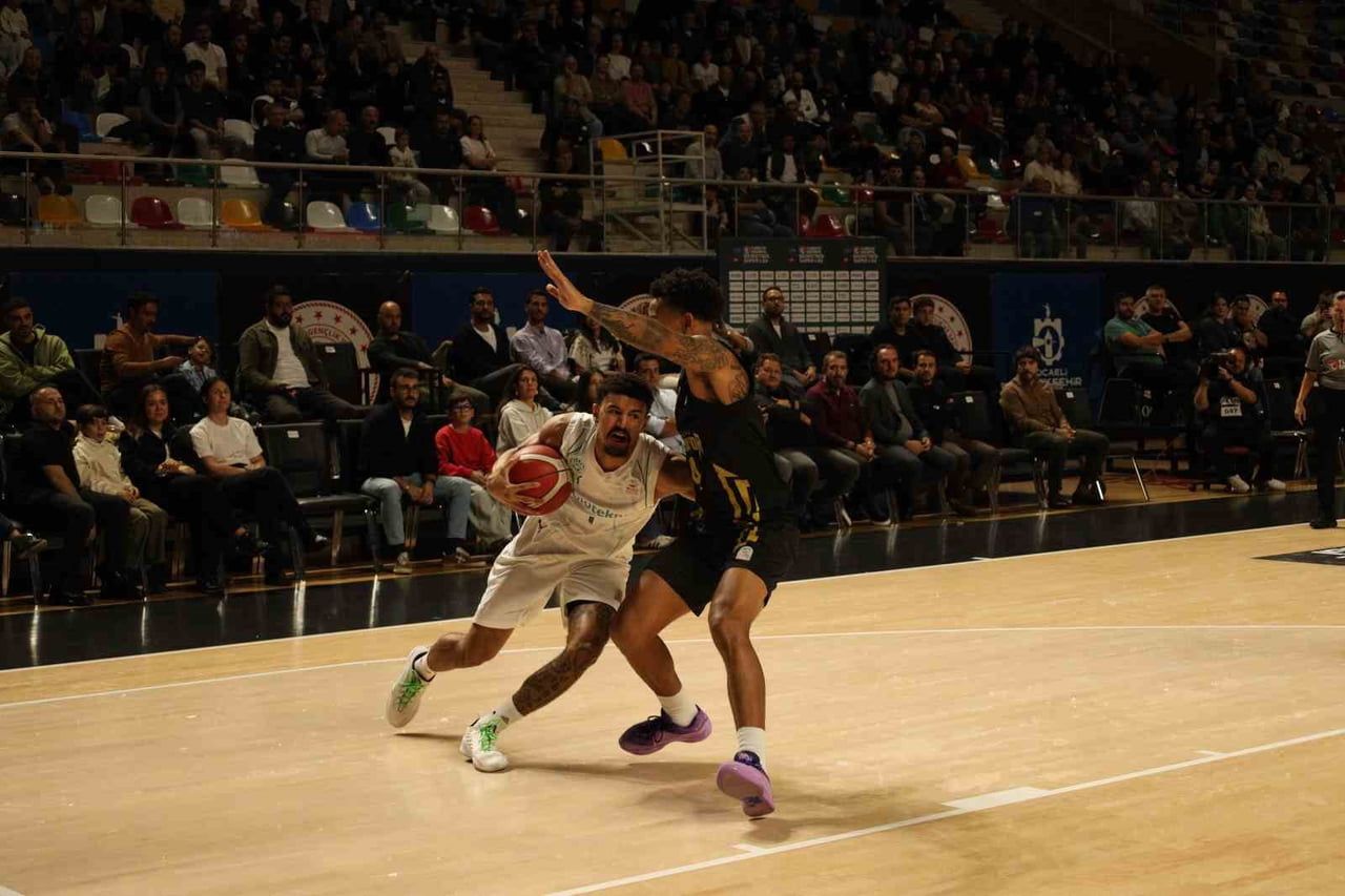 TÜRKİYE BASKETBOL SÜPER LİGİ’NİN İLK HAFTASINDA KÖRFEZ BASKET, KONUK ETTİĞİ ESENLER EROKSPOR’U...