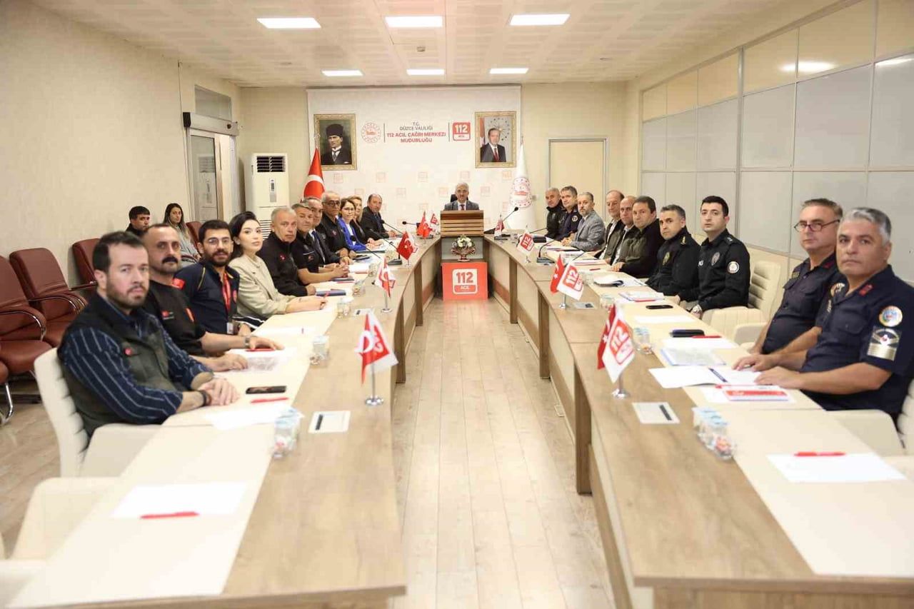 DÜZCE’DE ACİL ÇAĞRI HİZMETLERİNİN DAHA ETKİN VE KOORDİNELİ YÜRÜTÜLMESİNE YÖNELİK ÇALIŞMALAR...