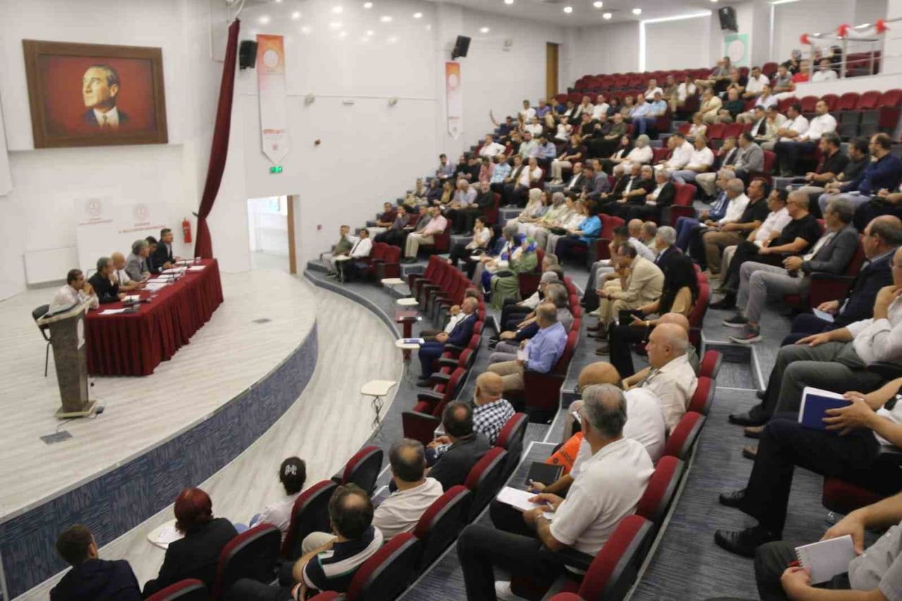 KÜTAHYA’DA 2026-2027 EĞİTİM-ÖĞRETİM YILI SENE BAŞI MÜDÜRLER KURULU TOPLANTISI...