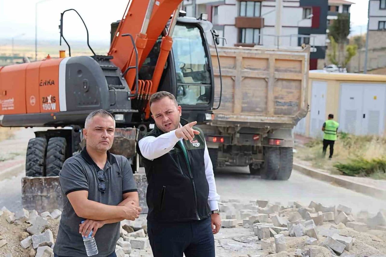 TOKİ YOL ÇALIŞMASI
