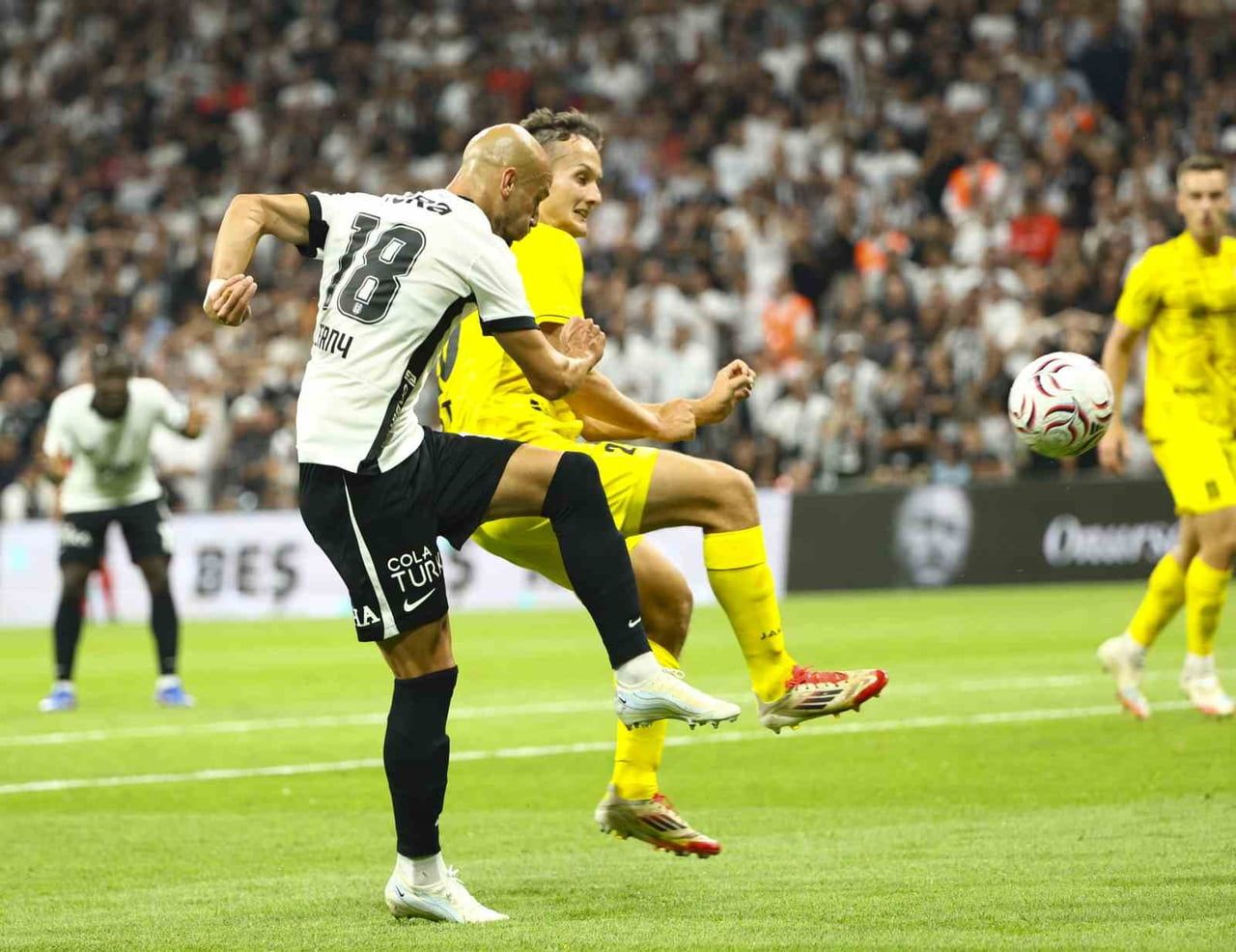 UEFA AVRUPA LİGİ 3. ELEME TURU RÖVANŞ MAÇINDA BEŞİKTAŞ, ÇEKYA EKİBİ HRADEC KRALOVE’U KONUK EDİYOR....