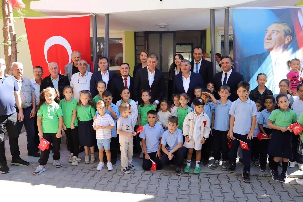 TÖRENE; İZMİR BÜYÜKŞEHİR BELEDİYE BAŞKANI CEMİL TUGAY, BAYINDIR BELEDİYE BAŞKANI DAVUT SAKARSU...