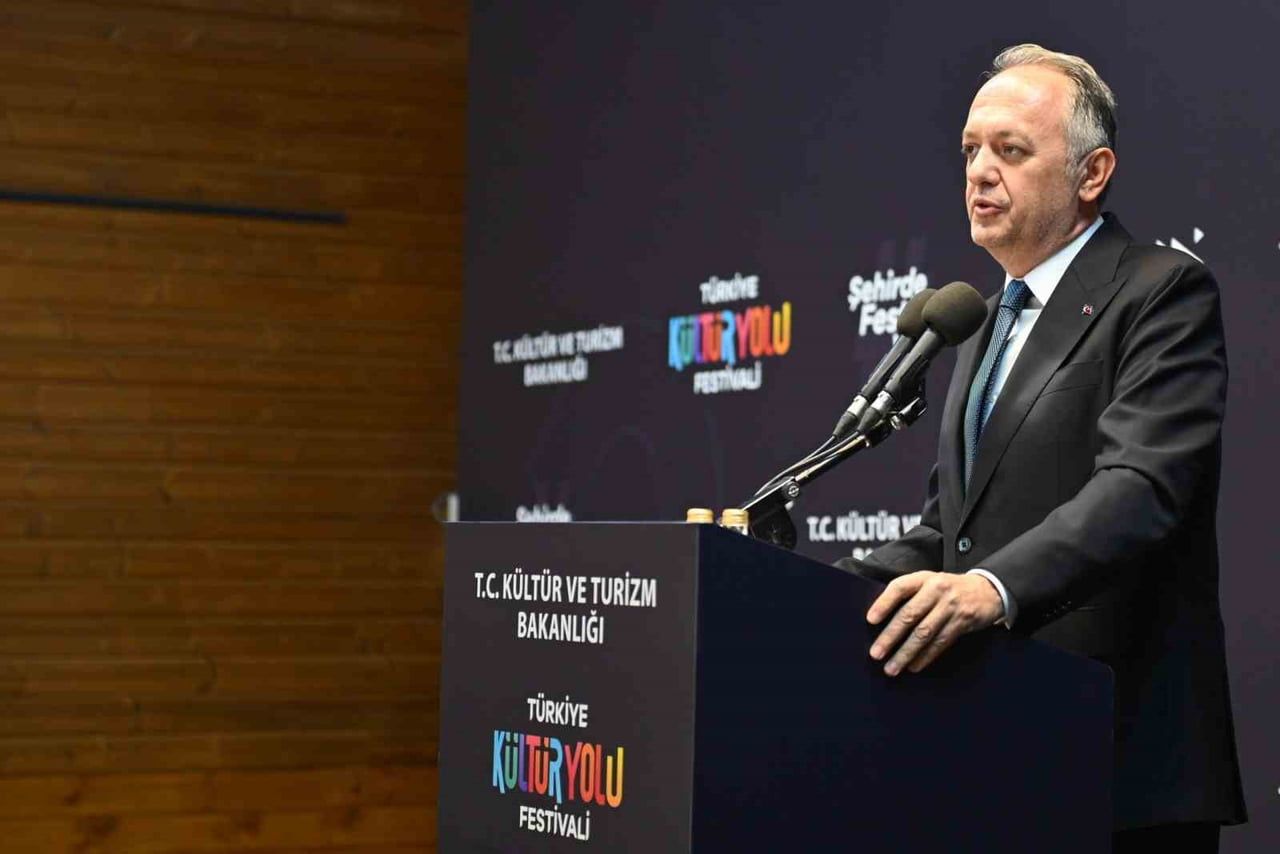 KÜLTÜR VE TURİZM BAKAN YARDIMCISI GÖKHAN YAZGI, ÇANAKKALE KÜLTÜR YOLU FESTİVALİ AÇILIŞINDA...