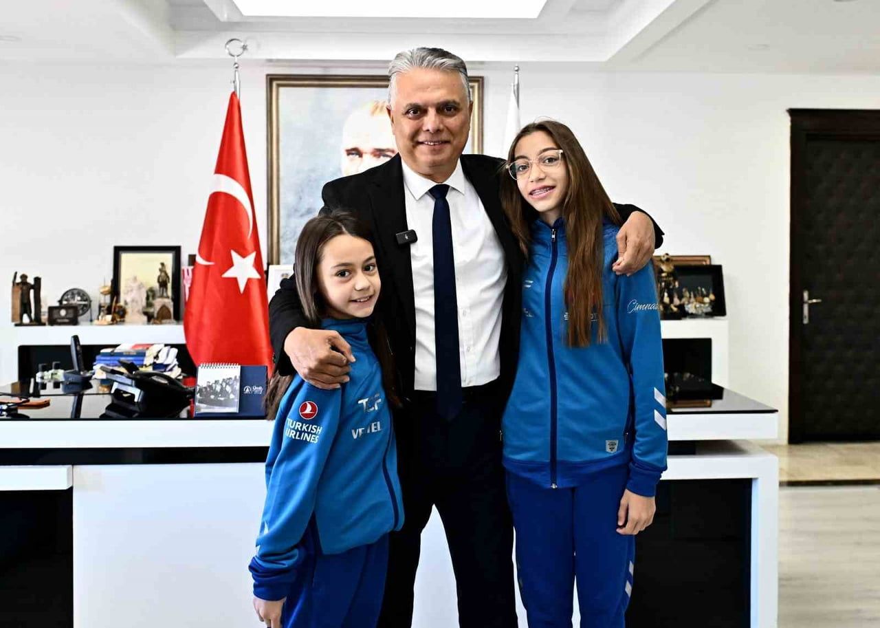MURATPAŞA BELEDİYE BAŞKANI ÜMİT UYSAL, 4. RİTMİK CİMNASTİK BALKAN ŞAMPİYONASI'NDA İKİ ALTIN...