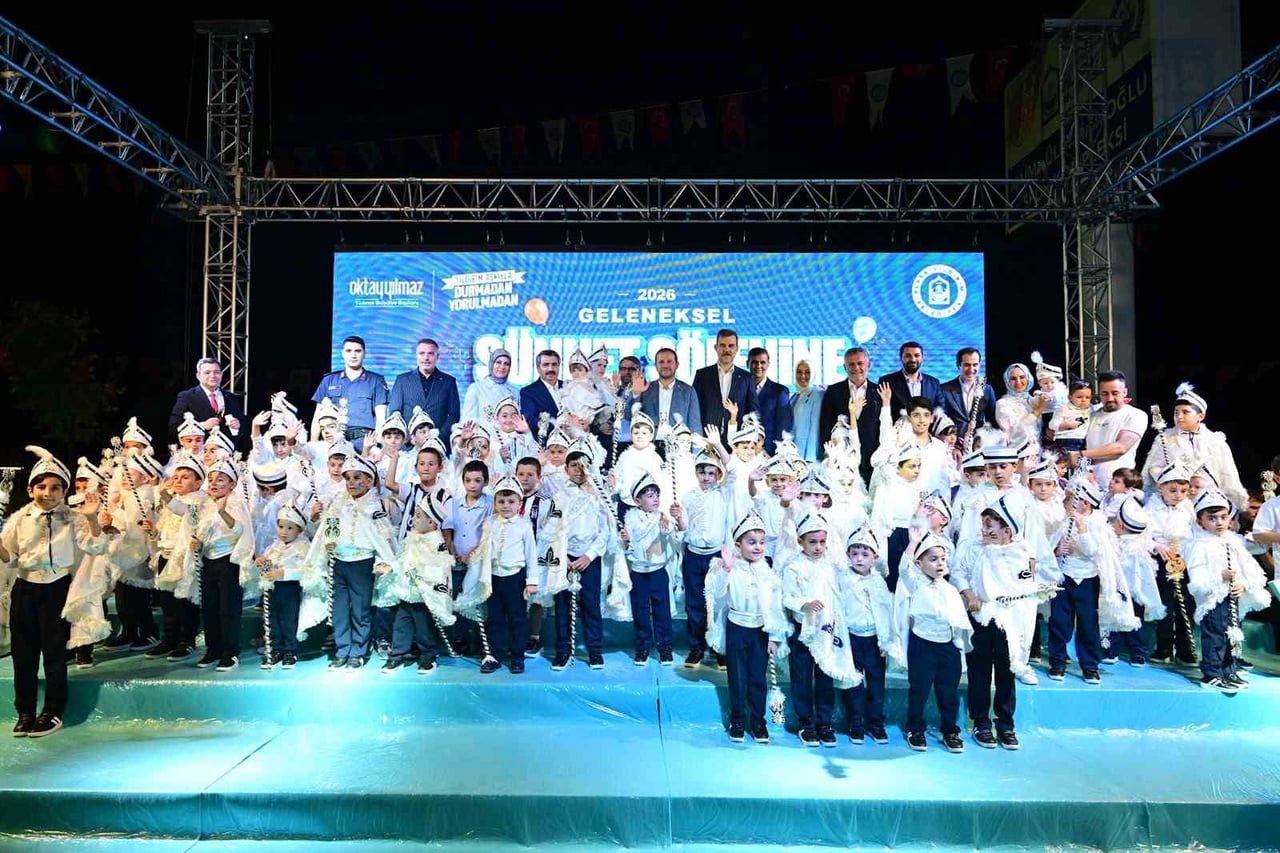 YILDIRIM BELEDİYESİ'NİN GELENEKSEL HALE GETİRDİĞİ SÜNNET ŞÖLENİ, BU YIL DA BÜYÜK BİR COŞKUYLA...