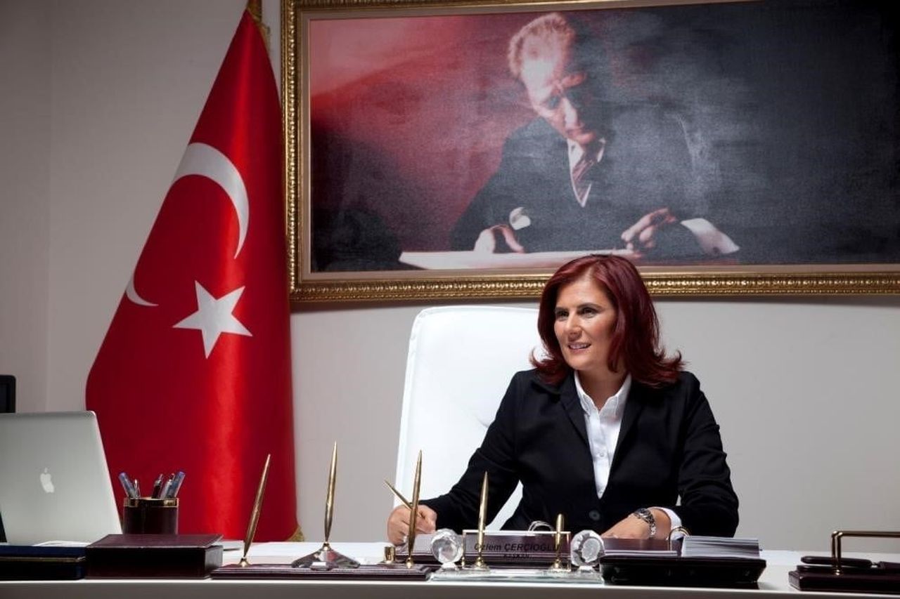 AYDIN’IN NAZİLLİ İLÇESİNDE CUMHURBAŞKANI RECEP TAYYİP ERDOĞAN’A YÖNELİK PROVAKOSYON GİRİŞİMİ...