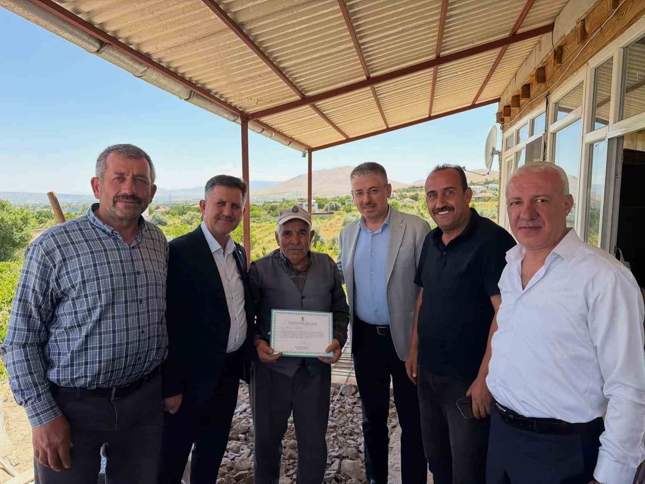 AK PARTİ KAYSERİ İL BAŞKANLIĞI, MİLLETVEKİLLERİ, BELEDİYE BAŞKANLARI, İLÇE BAŞKANLARI, KADIN VE...