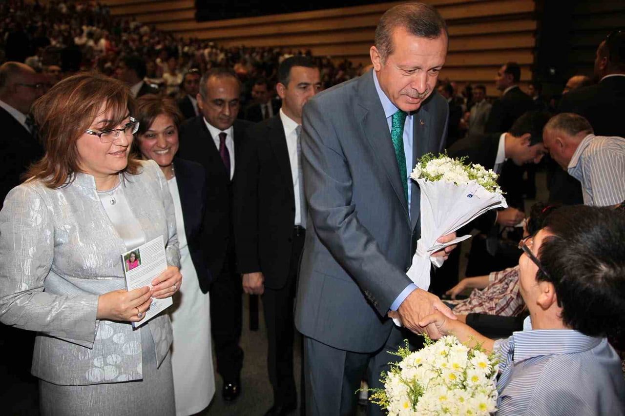 GAZİANTEP BÜYÜKŞEHİR BELEDİYE BAŞKANI FATMA ŞAHİN’İN AK PARTİ'NİN 25 YILINA YAYILAN FOTOĞRAF...