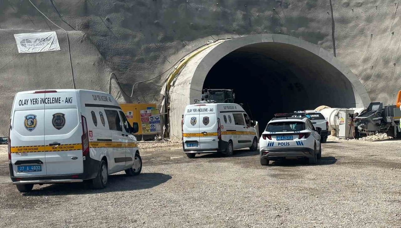 GAZİANTEP'TE DÜLÜK TÜNELİNDE 1 İŞÇİNİN HAYATINI KAYBETTİĞİ, 5 İŞÇİNİN DE YARALANDIĞI İŞ KAZASIYLA...