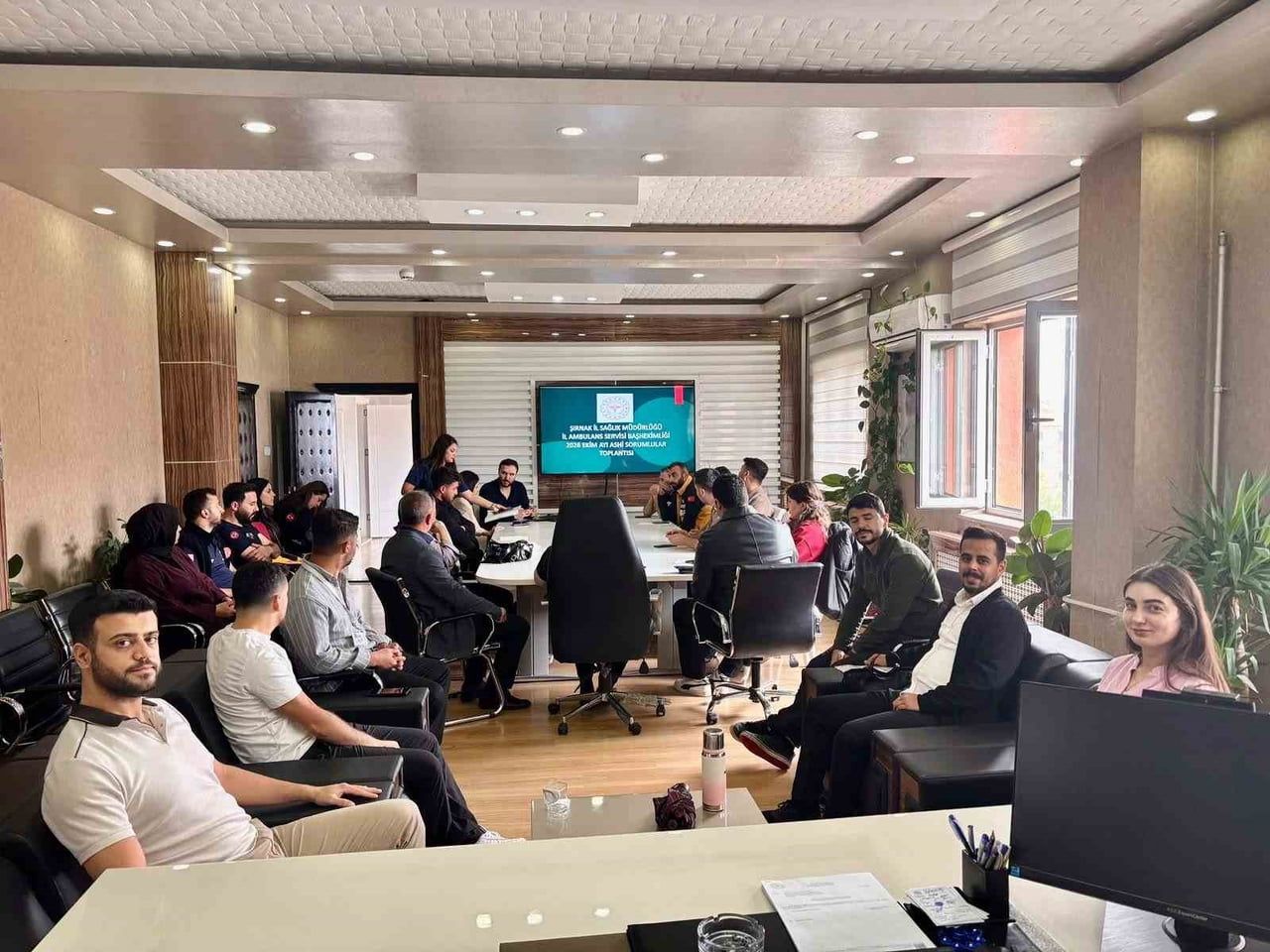 ŞIRNAK İL SAĞLIK MÜDÜRLÜĞÜNDE, SAĞLIK HİZMETLERİ BAŞKAN YARDIMCISI LEYLA ACAR BAŞKANLIĞINDA İL...