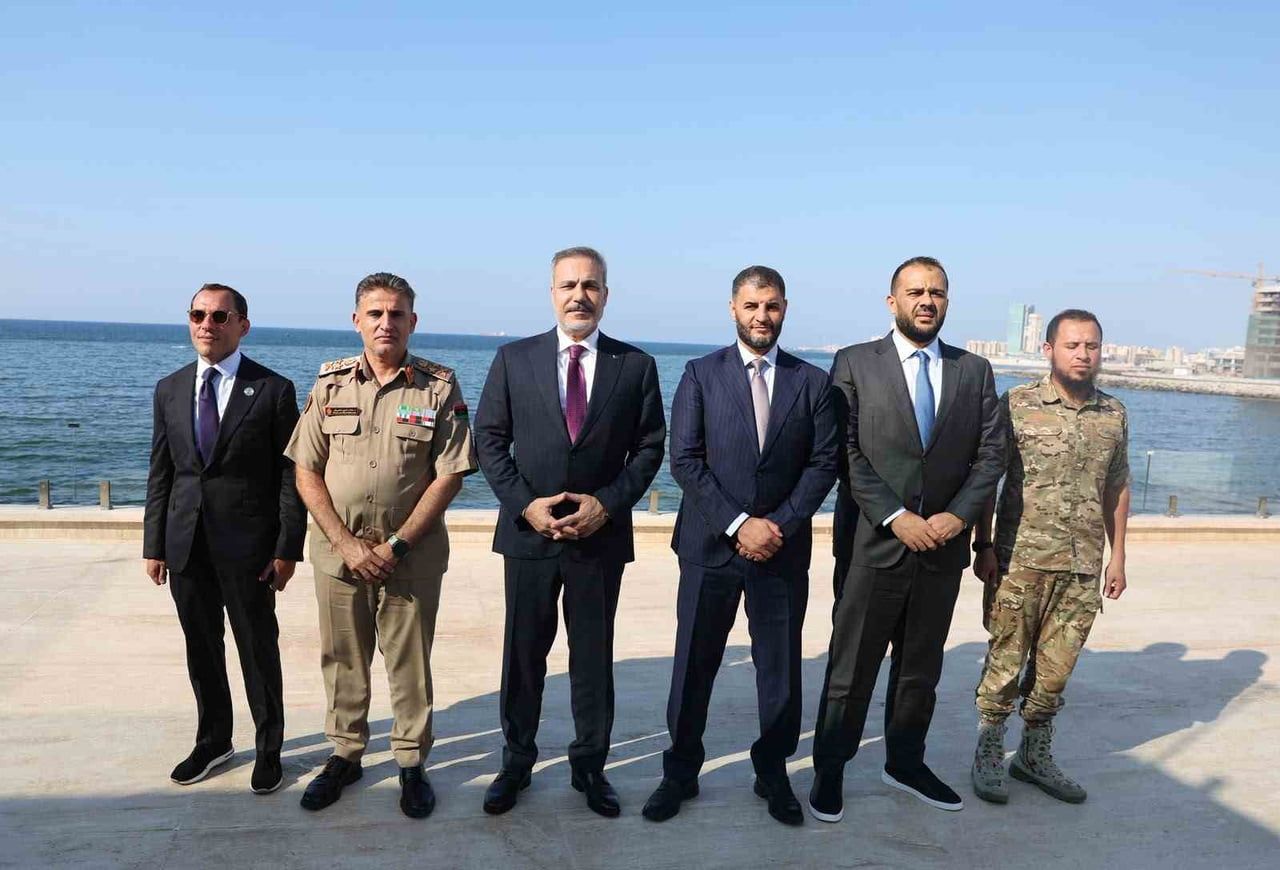 DIŞİŞLERİ BAKANI FİDAN, LİBYA BAŞBAKANI ULUSAL GÜVENLİK DANIŞMANI DİBEYBE İLE BİR ARAYA...