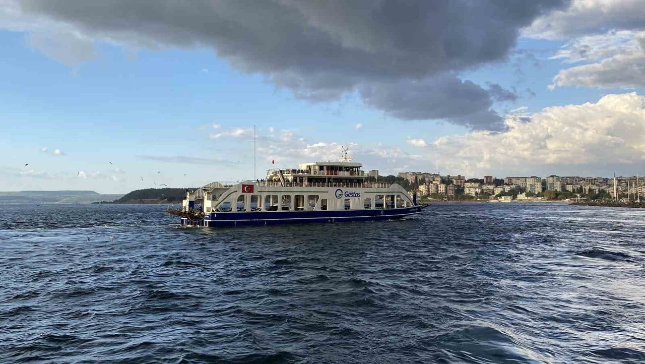 ÇANAKKALE’NİN BOZCAADA VE GÖKÇEADA İLÇELERİNE YARIN YAPILMASI PLANLANAN BAZI FERİBOT SEFERLERİ...