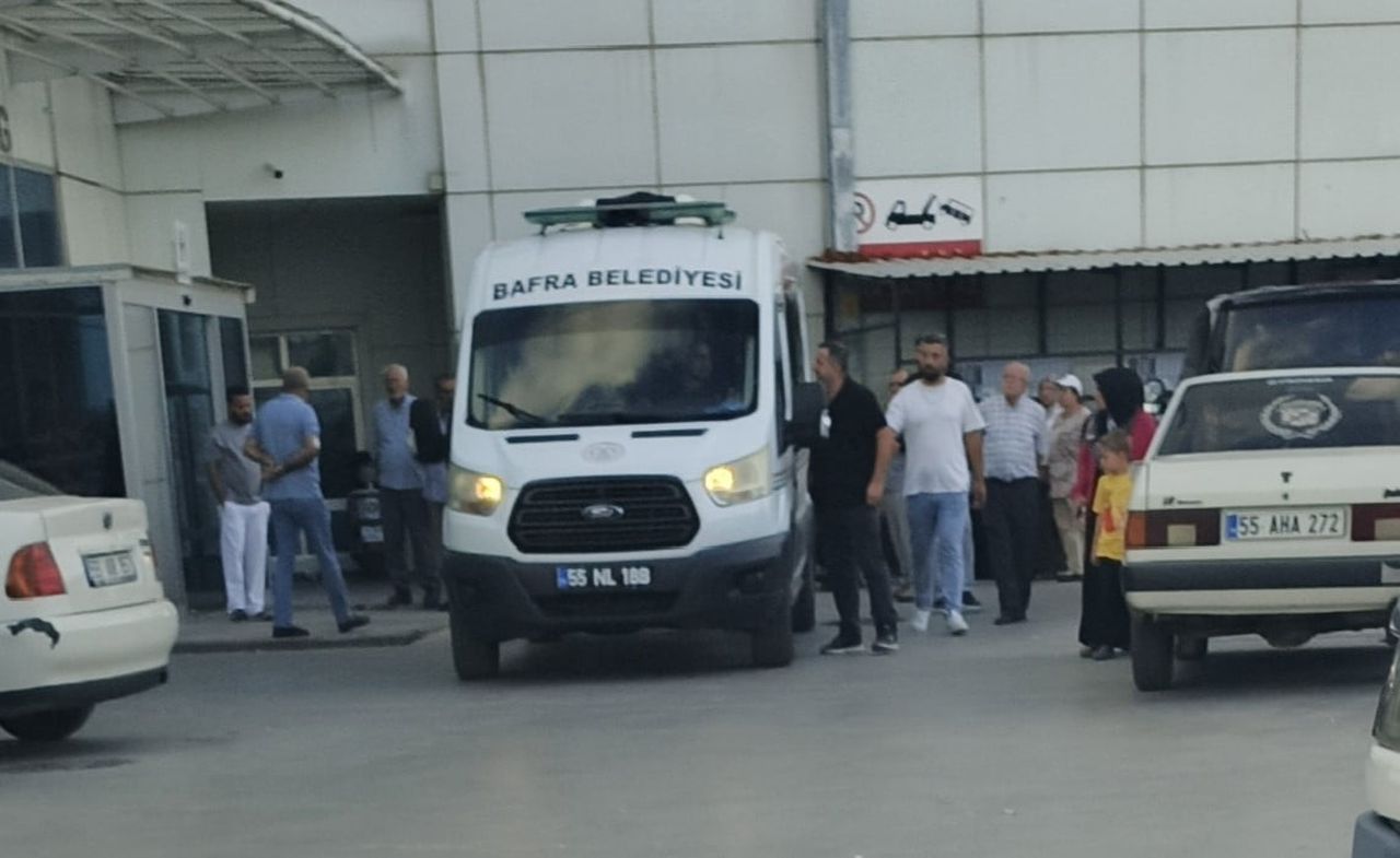 SAMSUN’UN BAFRA İLÇESİNDE ELEKTRİK AKIMINA KAPILAN 40 YAŞINDAKİ 2 ÇOCUK BABASI HAYATINI...