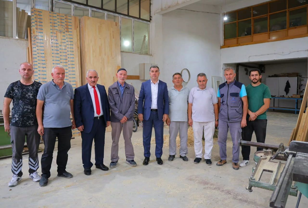 VALİ ELDİVAN, SANAYİ SİTESİNDEKİ ESNAFLA BİR ARAYA GELDİ