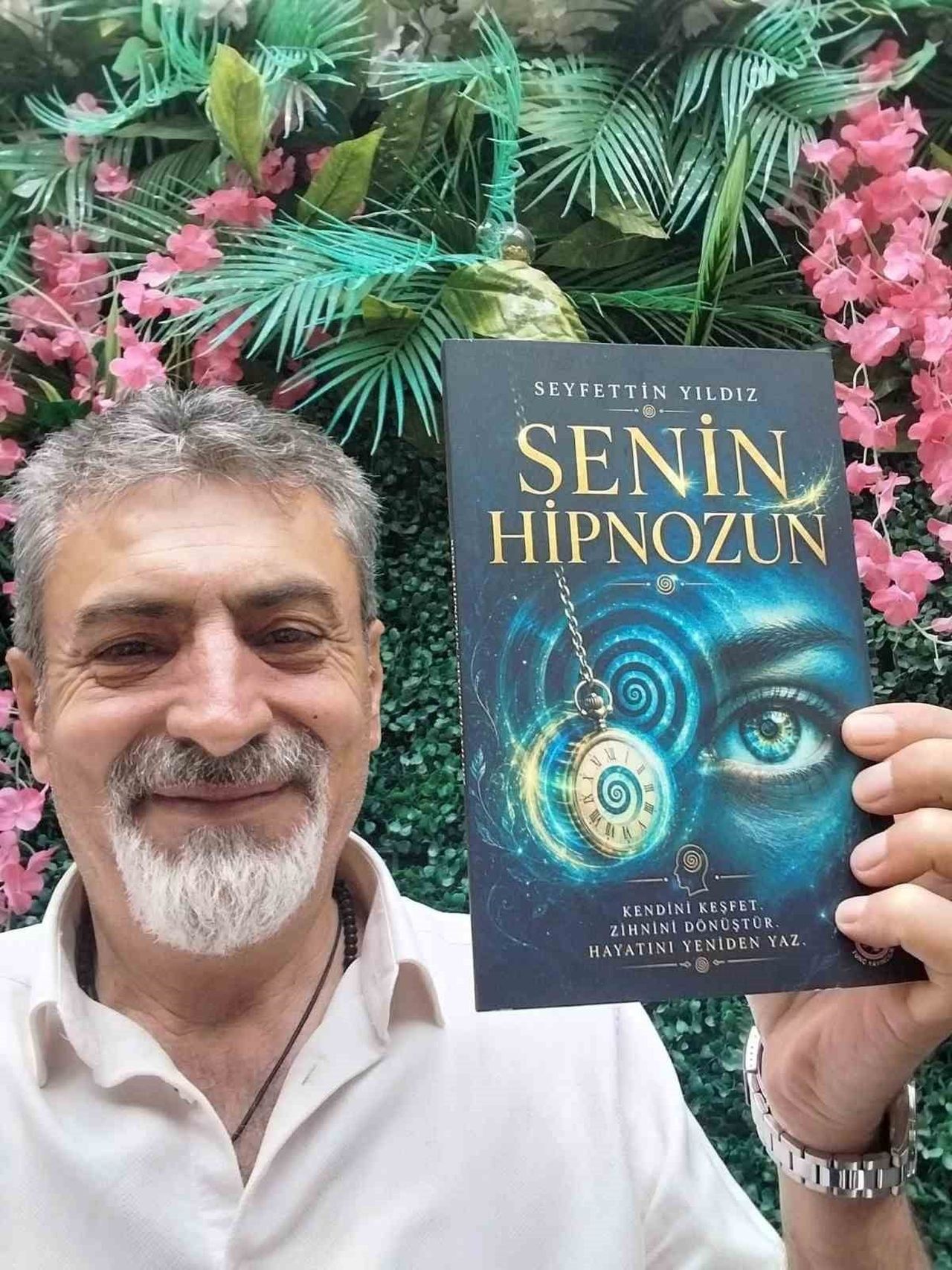 EMEKLİ ÖĞRETMEN SEYFETTİN YILDIZ'DAN EDEBİYAT VE KİŞİSEL GELİŞİME ÜÇLÜ DOKUNUŞ