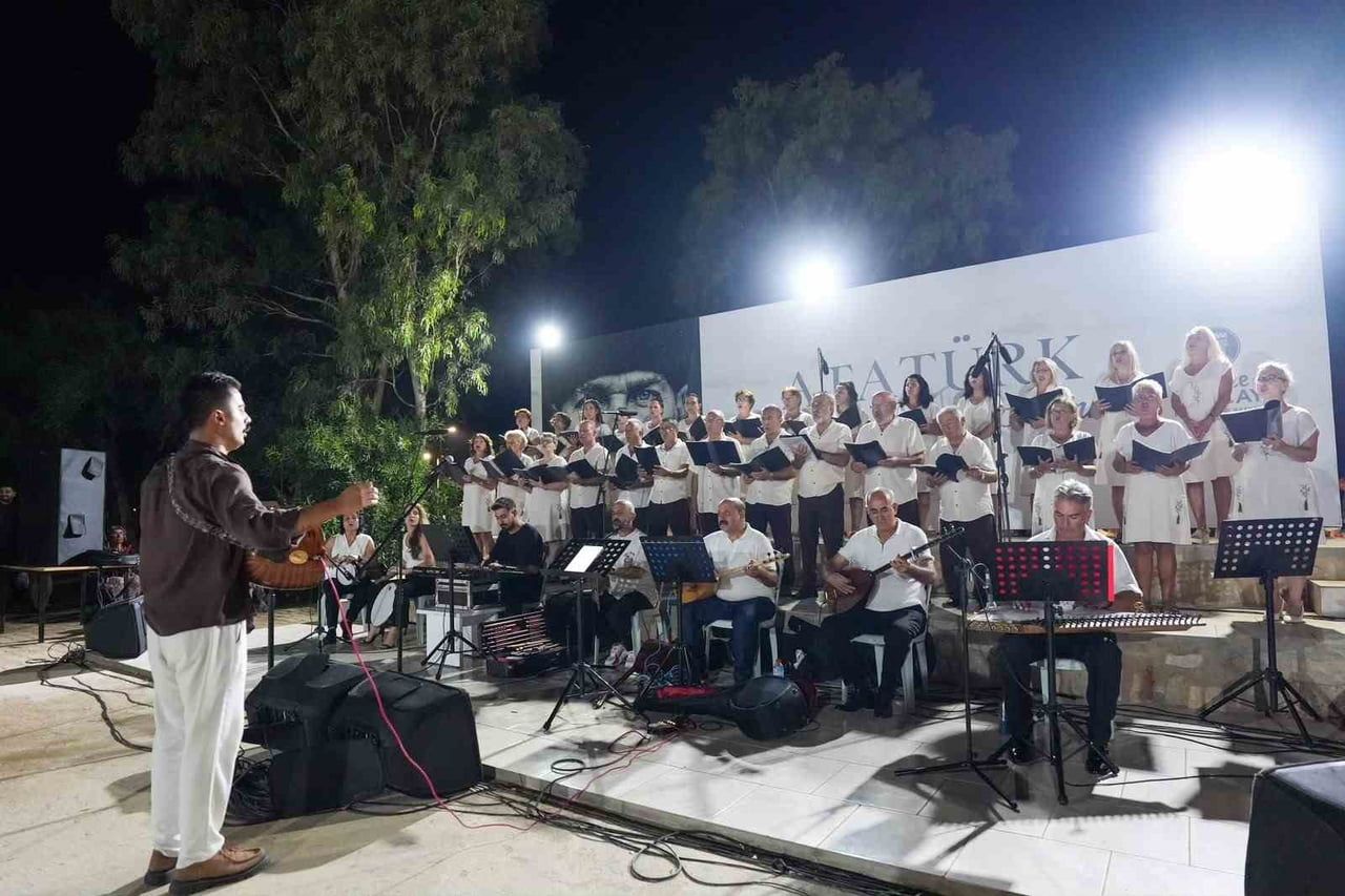 DİDİM BELEDİYESİ TÜRK HALK MÜZİĞİ KOROSU TARAFINDAN DÜZENLENEN "YÜREĞİMİZDEKİ EZGİLER" KONSERİ...