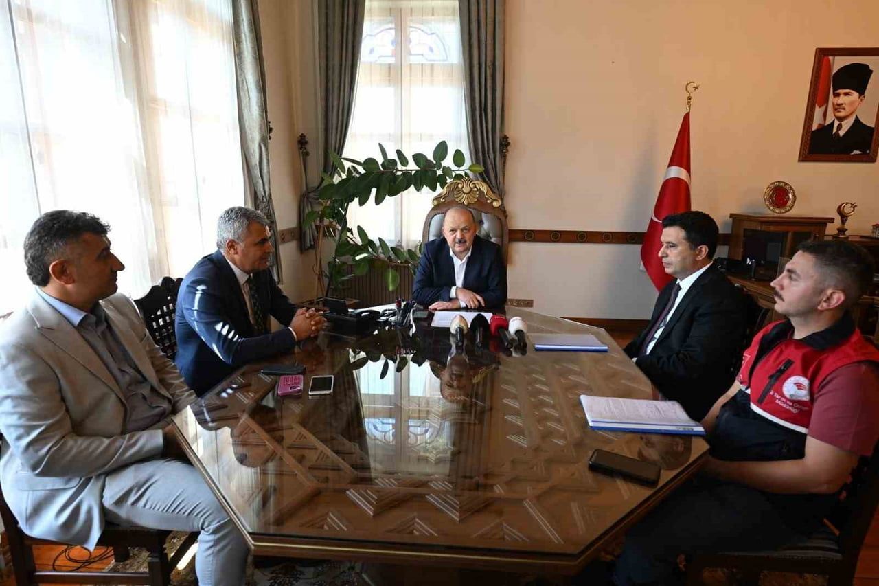 KASTAMONU'DA KÜÇÜKBAŞ HAYVANCILIĞIN GELİŞTİRİLMESİNE YÖNELİK YÜRÜTÜLEN "KÖYÜMDE YAŞAMAK İÇİN BİR...