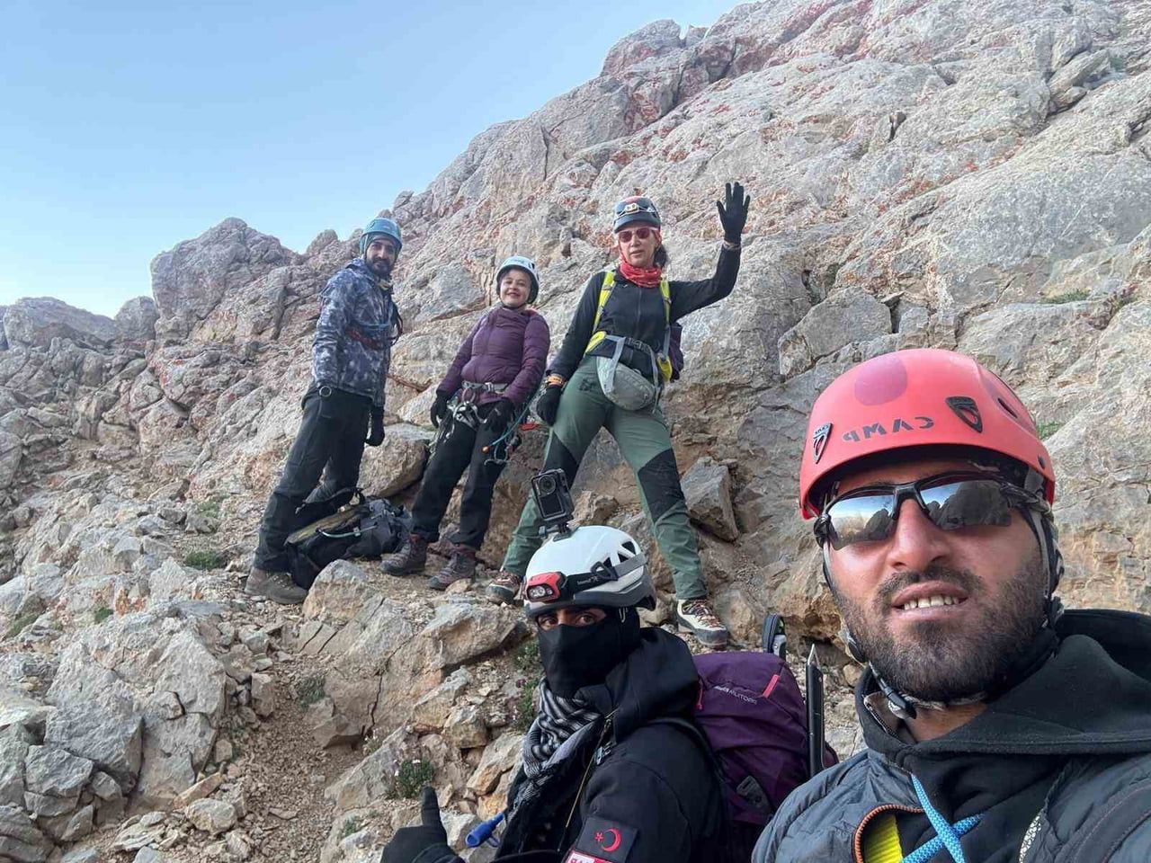 DENİZLİ’DE YAŞAYAN MUĞLALI SPORCU NURSEL ÖLMEZ, HAKKARİ’NİN CİLO DAĞLARI’NDA YER ALAN 4 BİN 123...