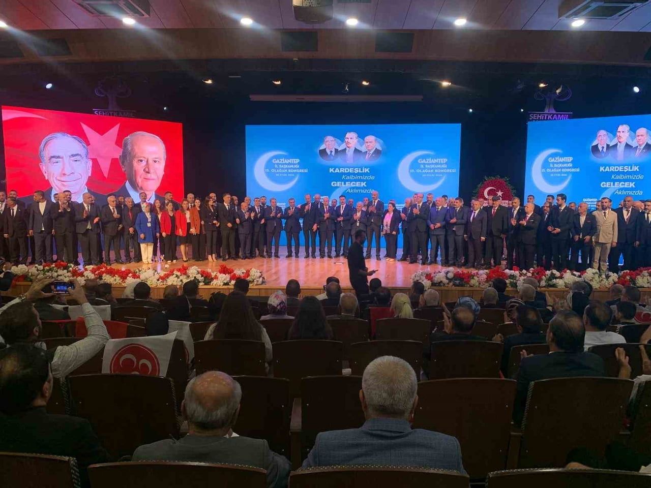 MİLLİYETÇİ HAREKET PARTİSİ 15. OLAĞAN GAZİANTEP İL KONGRESİ YAPILDI