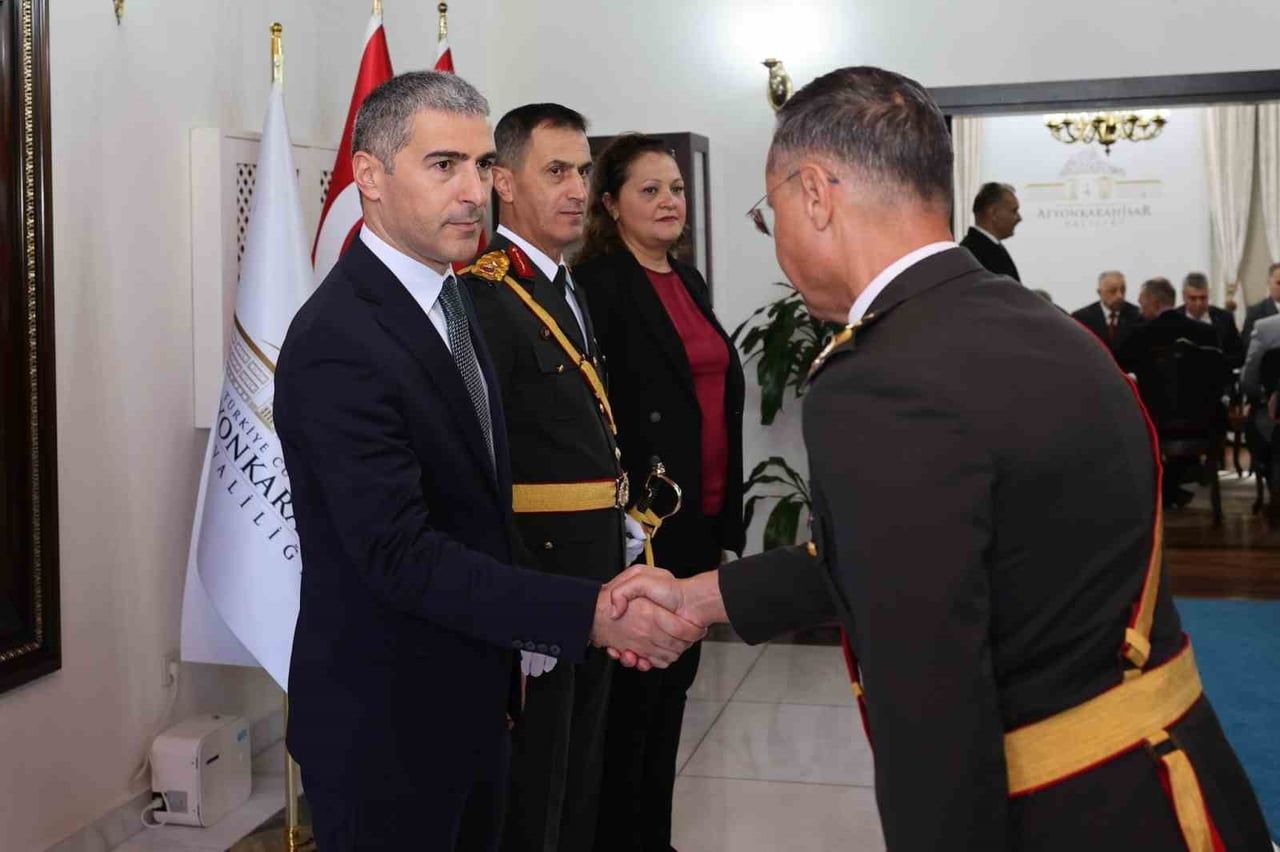 30  AĞUSTOS ZAFER BAYRAMI YURT GENELİNDE OLDUĞU GİBİ AFYONKARAHİSAR'DA DA GERÇEKLEŞTİRİLEN BİR...