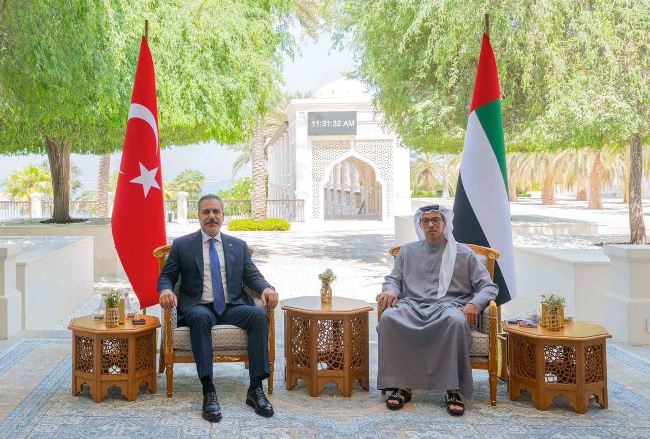 DIŞİŞLERİ İŞLERİ BAKANI HAKAN FİDAN BİRLEŞİK ARAP EMİRLİKLERİ’NE (BAE) GERÇEKLEŞTİRDİĞİ RESMİ...