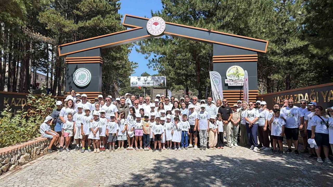 DOĞA KORUMA VE MİLLİ PARKLAR GENEL MÜDÜRLÜĞÜ TARAFINDAN 81 İLDE EŞ ZAMANLI OLARAK HAYATA GEÇİRİLEN...