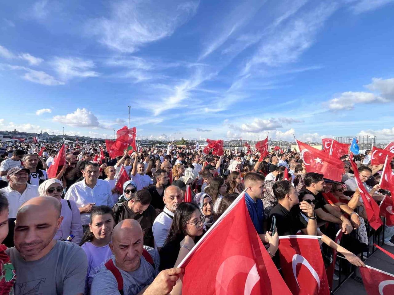 TÜRK HAVA KUVVETLERİ’NİN GÖSTERİ EKİBİ SOLOTÜRK, 30 AĞUSTOS ZAFER BAYRAMI ETKİNLİKLERİ KAPSAMINDA...
